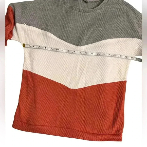 IFFEI Pocket waffle shirt  2 zipper pockets on chest gray/white/orange like new - Picture 4 of 6